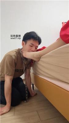 南月女神犬奴伺候主人起床洗漱 JS250301-3