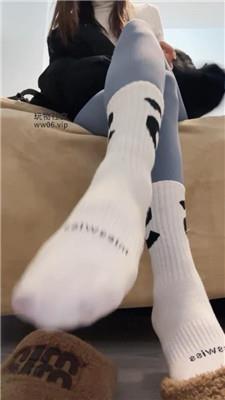 希娜白棉袜瑜伽裤诱惑 250218-23