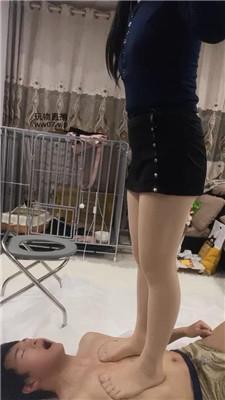 纯情恶魔滴蜡/骑狗背/肉丝脚踢踹 JS250301-17