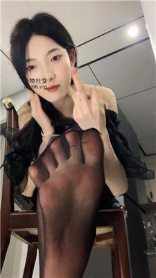 千千吊带丝裸足口水 250218-14