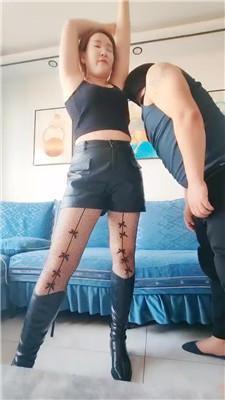 李老师高跟网袜全体重踩踏双视角版JS250228-34