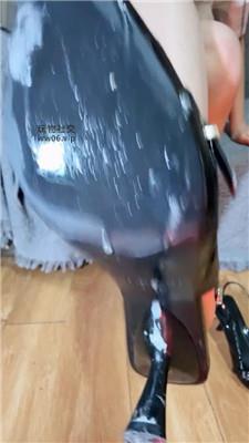 等等裸足口水 250305-7