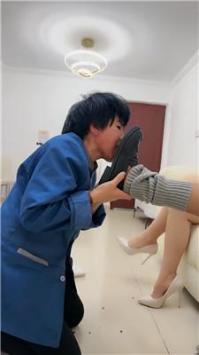 乔伊姐妹花S-暴揍偷懒保洁双视角版 bf51093