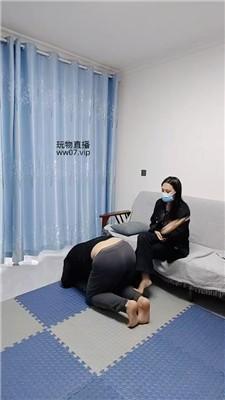 木子玉足踩虐猥琐狗继父上 JS250303-24