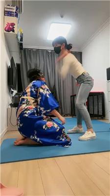 暴主母畜-囚禁狗笼-舔帆布鞋船袜-狗链遛狗 JS250303-34