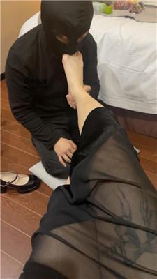 沐沐大大纹身小妹高跟玉足狂舔 JS250303-22