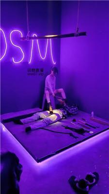 凌薇大小姐短靴白袜踩虐/尝试各种刑具 bf50913