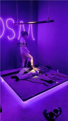 凌薇大小姐短靴白袜踩虐/尝试各种刑具 bf50913