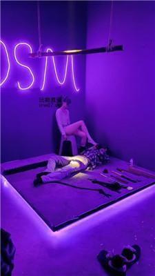 凌薇大小姐短靴白袜踩虐/尝试各种刑具 bf50913