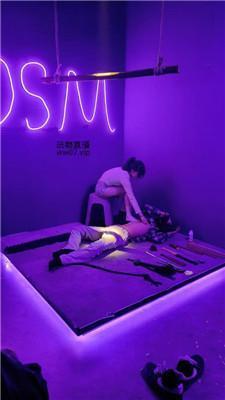 凌薇大小姐短靴白袜踩虐/尝试各种刑具 bf50913