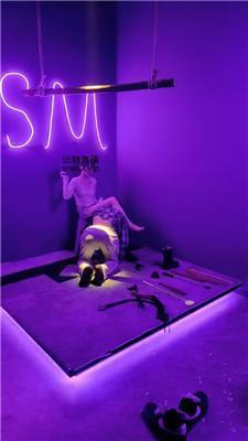 凌薇大小姐短靴白袜踩虐/尝试各种刑具 bf50913