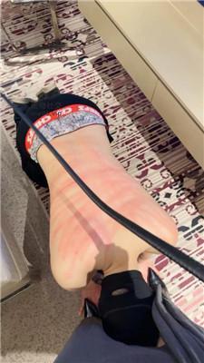 沅芷大人高跟皮靴踩脖/鞭打虐乳 JS250112-59