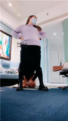 青竹转胯狗爬/长靴踩踏/白短袜气味辱 JS250113-18