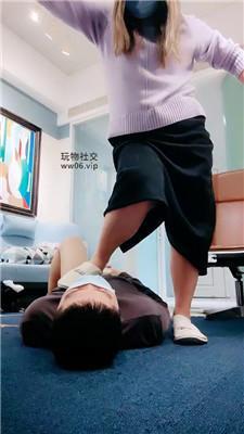 青竹转胯狗爬/长靴踩踏/白短袜气味辱 JS250113-18