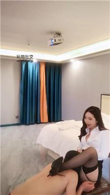 国际邢奴白领S-黑丝高跟美腿虐 bf49325