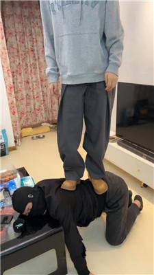 Da猫素人S-马丁靴踩/脚喂食双视角版 JS250302-21