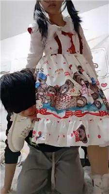 广东木木可爱洛丽塔脏鞋踩踏喂食 JS250112-29