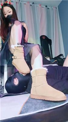 美柠雪地靴捂臭脚丫踩CD奴 bf49289