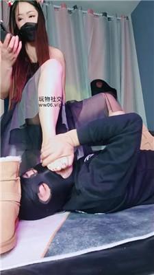 美柠雪地靴捂臭脚丫踩CD奴 bf49289