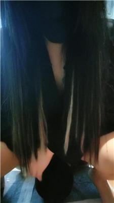 甜柚玉足狂舔插嘴/掐乳/腿绞/脚喂食 JS250112-31