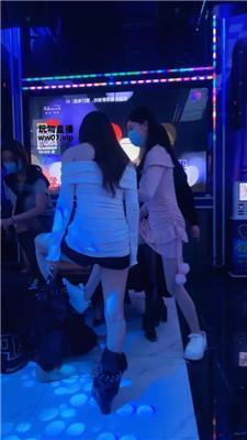 白鹭推荐-KTV超多女王群调处刑七视角版 JS250316-23