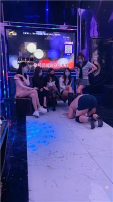 白鹭推荐-KTV超多女王群调处刑七视角版 JS250316-23