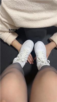 萧萧大人空军一号-毁容式踩脸 JS250324-15