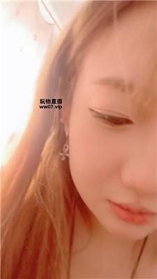 小困包舔素人的黑丝脚 JS250324-1