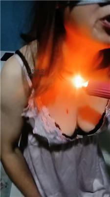 伪娘和人妻强制滴蜡喂圣水 JS250111-40