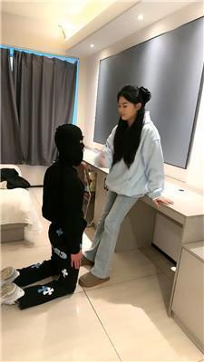 esse殿下连环抽耳光打手心 bf49216