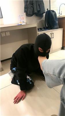 esse殿下连环抽耳光打手心 bf49216