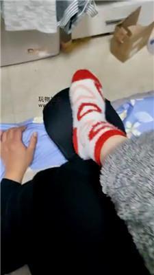 小羊咩咩自己抽耳光/棉袜脚踩踏 JS250110-5