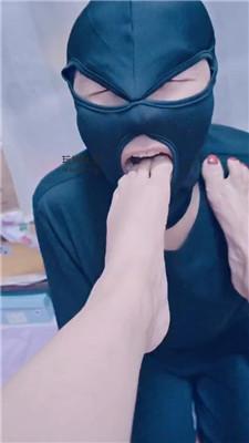 朝朝酸臭脚丫子恋足狂舔 JS250111-17