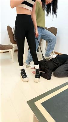 乔伊双S-运动鞋暴力踢踹虐打/脚下喂食三视角版 bf49221