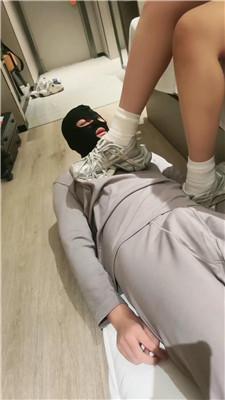 魔仙集中地姐妹花S-运动鞋白袜+高跟踩踏 JS250110-7