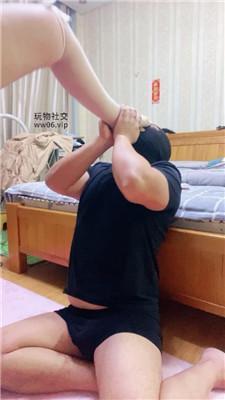 小姨高跟踩/虐乳/白丝脚喂酸奶舔 JS250109-25