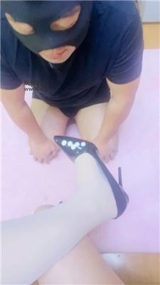 小姨高跟踩/虐乳/白丝脚喂酸奶舔 JS250109-25