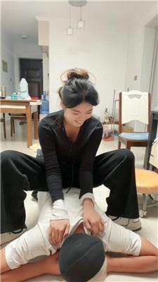 锅盖子骑马耳光/强迫舔脏运动鞋 bf49178