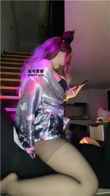 梅川和服女神全体重踩踏 bf51130