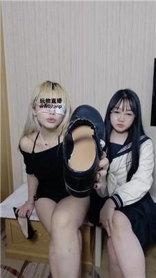 帝如烟双主羞辱恋足老师双视角 250306-1