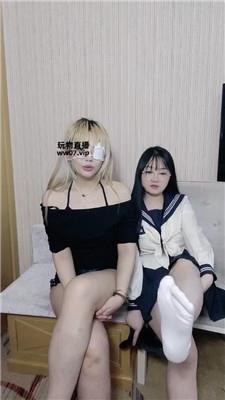 帝如烟双主羞辱恋足老师双视角 250306-1