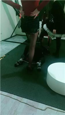 九创十字架捆绑多主虐打 JS250308-15