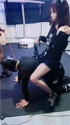 九创SM刑房群调群虐双视角版 JS250308-19