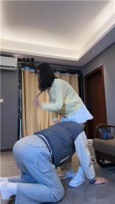 狗哥可爱小主-小白鞋白袜踩虐 bf51147