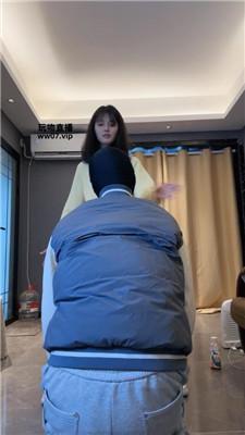 狗哥可爱小主-小白鞋白袜踩虐 bf51147