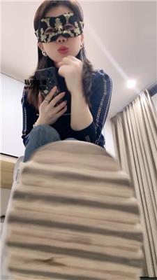 红颜靴子白棉袜 250306-5