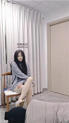 鳕鱼大大高跟肉丝美腿踩虐 bf51116