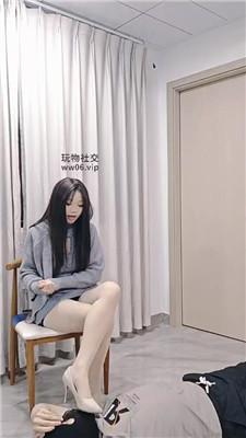 鳕鱼大大高跟肉丝美腿踩虐 bf51116