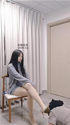 鳕鱼大大漂亮小姐姐-高跟肉丝碾压踩 JS250307-11