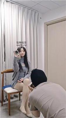 鳕鱼大大漂亮小姐姐-高跟肉丝碾压踩 JS250307-11